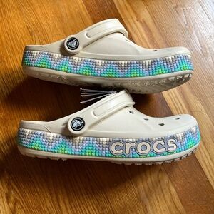 Bayaband Chevron Clog, Tan/Stucco Size W 7 / M 5, NWT